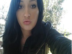 NaughtySheHot - shemale with black hair and  small tits webcam at LiveJasmin