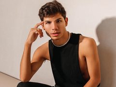 NedFollin from LiveJasmin