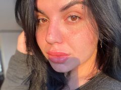 Nemessiiiss - female with black hair and  small tits webcam at ImLive