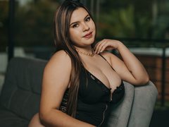 NicoleCruz - female with black hair and  small tits webcam at ImLive