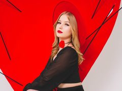 NicoleStayman - blond female webcam at LiveJasmin