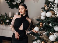 NicolePurton - female with brown hair webcam at LiveJasmin