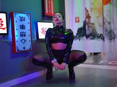 NicoleRocci - female with brown hair and  big tits webcam at LiveJasmin