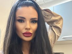 NicolleLovegame - female webcam at ImLive