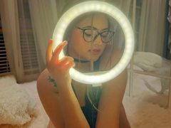 NikitaaBlack - female with black hair webcam at LiveJasmin