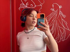 Nikki_Ginger from ImLive