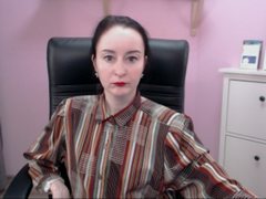 Ninasa - female with black hair webcam at LiveJasmin