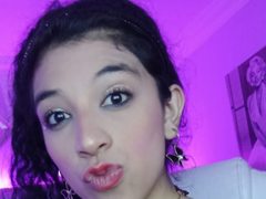 nicoll_william - female with black hair webcam at ImLive