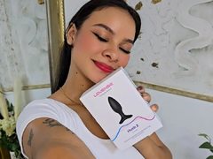 Noa_Stewart - female with black hair webcam at ImLive