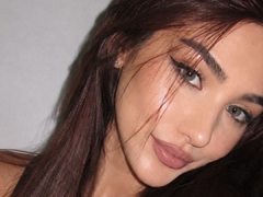 NorraJoice - female with black hair webcam at ImLive