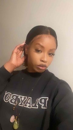 NymWaters - female with brown hair webcam at ImLive