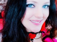 OLyaHott - female with brown hair and  small tits webcam at ImLive