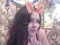 OLyaHott - female with brown hair and  small tits webcam at ImLive