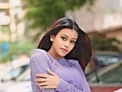 Pallavi736 - female with black hair webcam at ImLive