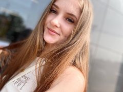 PamelaXX_ - female webcam at ImLive