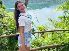 GoddessLunaTS - shemale with brown hair webcam at LiveJasmin