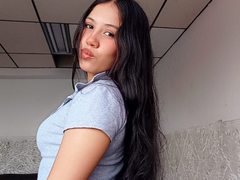 Paulette - female webcam at ImLive