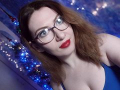 PaulinaQHot - female with brown hair and  small tits webcam at ImLive