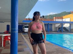 paulette655 - female with black hair and  small tits webcam at ImLive