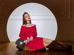 PollyHolley - female with brown hair and  small tits webcam at LiveJasmin