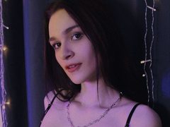 PollyHolley - female with brown hair and  small tits webcam at LiveJasmin