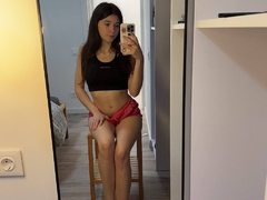 PrettyKattya - female webcam at ImLive