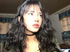 Priscila_Lin - female with black hair and  small tits webcam at ImLive