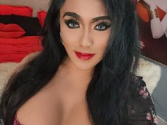 QueenDomRosanna from ImLive