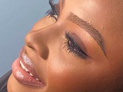 queengodex - female with black hair webcam at ImLive