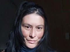 RachellHott - female with black hair and  big tits webcam at xLoveCam
