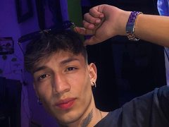 RandyCruzz - male webcam at xLoveCam