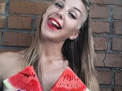 Rennesssa - blond female with  small tits webcam at ImLive