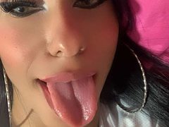 RileyHotBig from ImLive