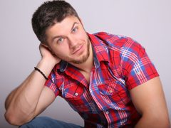 RobbyShawx from LiveJasmin