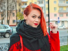 Rosalii - female with red hair webcam at ImLive
