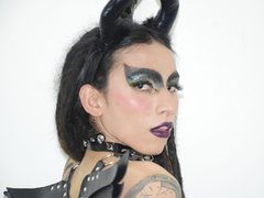 RoseKenedy - shemale with black hair webcam at LiveJasmin