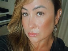 SARAHMONESEXY - blond female with  big tits webcam at ImLive