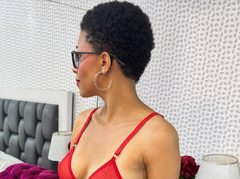 SamantaHally - female with black hair and  big tits webcam at LiveJasmin