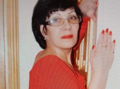 LuckyJanice - female with brown hair webcam at xLoveCam