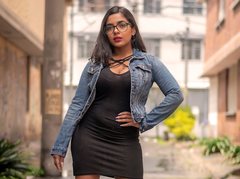 SashaCorner - female with black hair and  big tits webcam at ImLive