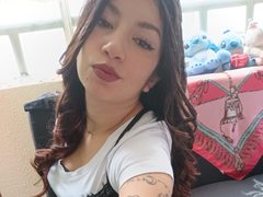 ScarlethSgHoot - female webcam at ImLive