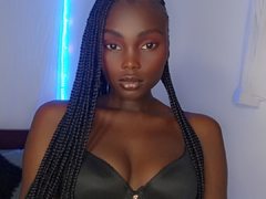 SEXYDOLLYFresh - female webcam at ImLive