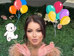 SelennaBell - blond female webcam at LiveJasmin