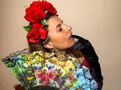 SelenaSwane - female with brown hair webcam at LiveJasmin