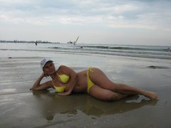 SexxyIrinka - blond female webcam at ImLive