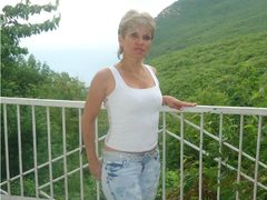 SexxyIrinka - blond female webcam at ImLive