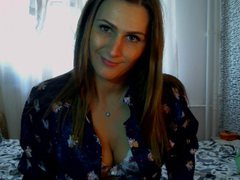 SexyAdelline - blond female webcam at ImLive