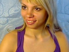 SexyPranks123 - female with brown hair webcam at ImLive