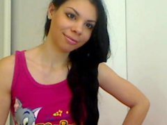 SexyPranks123 - female with brown hair webcam at ImLive