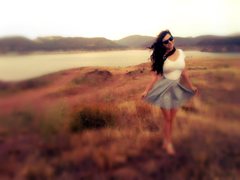 SexySugarFlaMe - blond female with  small tits webcam at ImLive